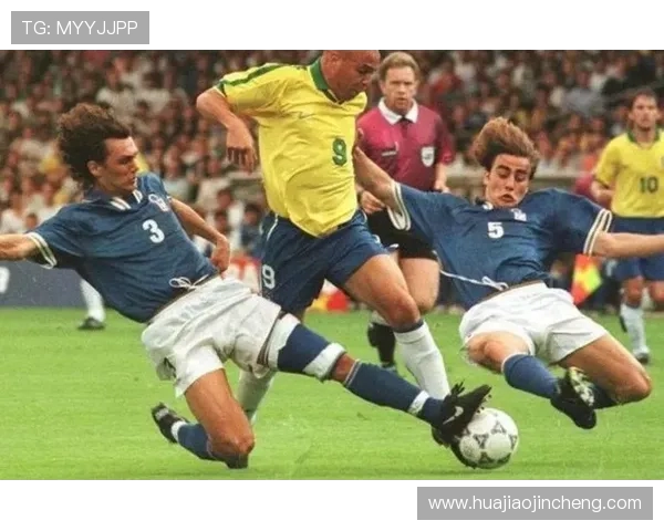 罗纳尔多传奇再续足球世界巅峰时刻展现不老神话