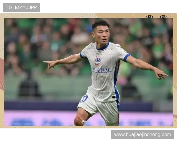 2011赛季中超经典对决申花与鲁能的激烈较量与历史交锋回顾