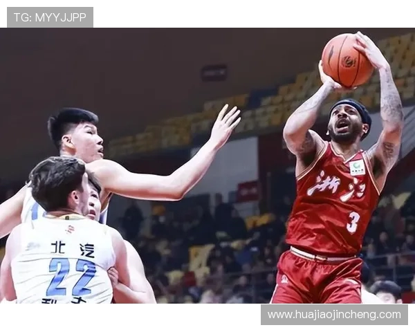 CBA第23轮精彩对决广东队迎战青岛队全力争胜