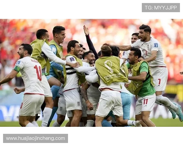 中国与伊朗足球对决宣传海报展现激情与荣耀的碰撞