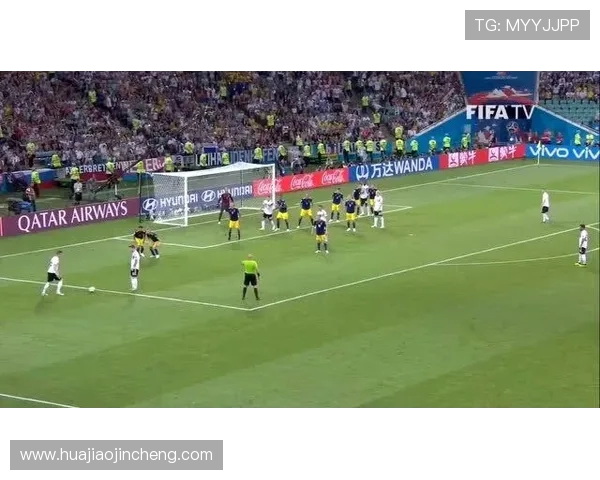 克罗斯引领足球新时代的战术革新与个人魅力的完美结合