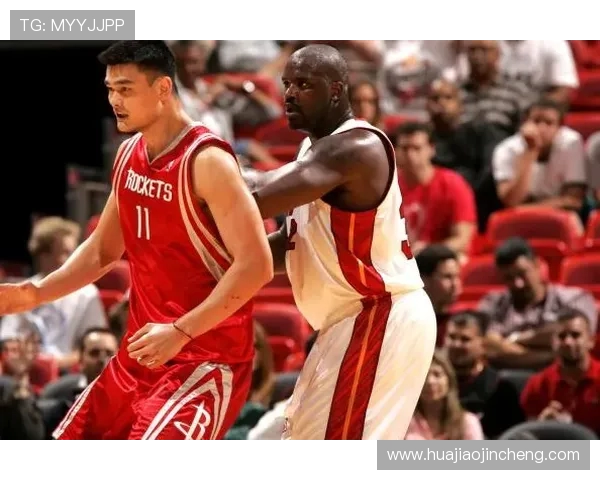 勇士与爵士的巅峰对决回顾16-17赛季精彩瞬间与战术分析 勇士与爵士的巅峰对决回顾16-17赛季精彩瞬间与战术分析