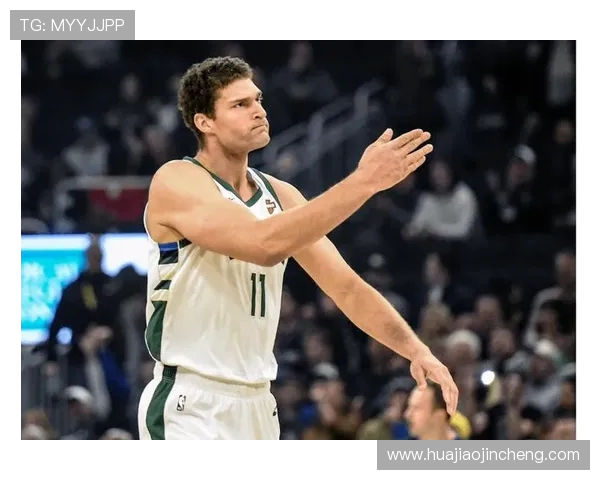 布鲁克洛佩斯:从篮下巨人到全能战士的蜕变之路