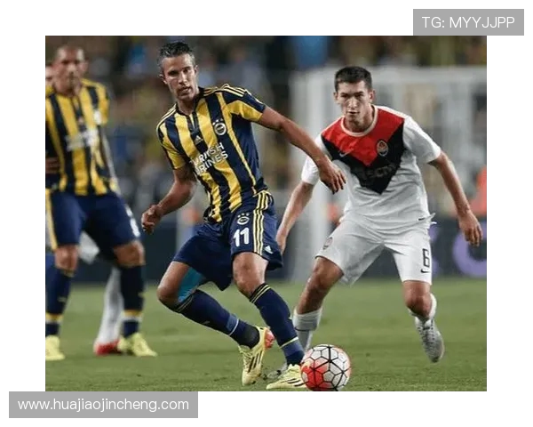 布兰与桑内斯的激烈对决揭示足球战术的新趋势与未来发展 布兰与桑内斯的激烈对决揭示足球战术的新趋势与未来发展